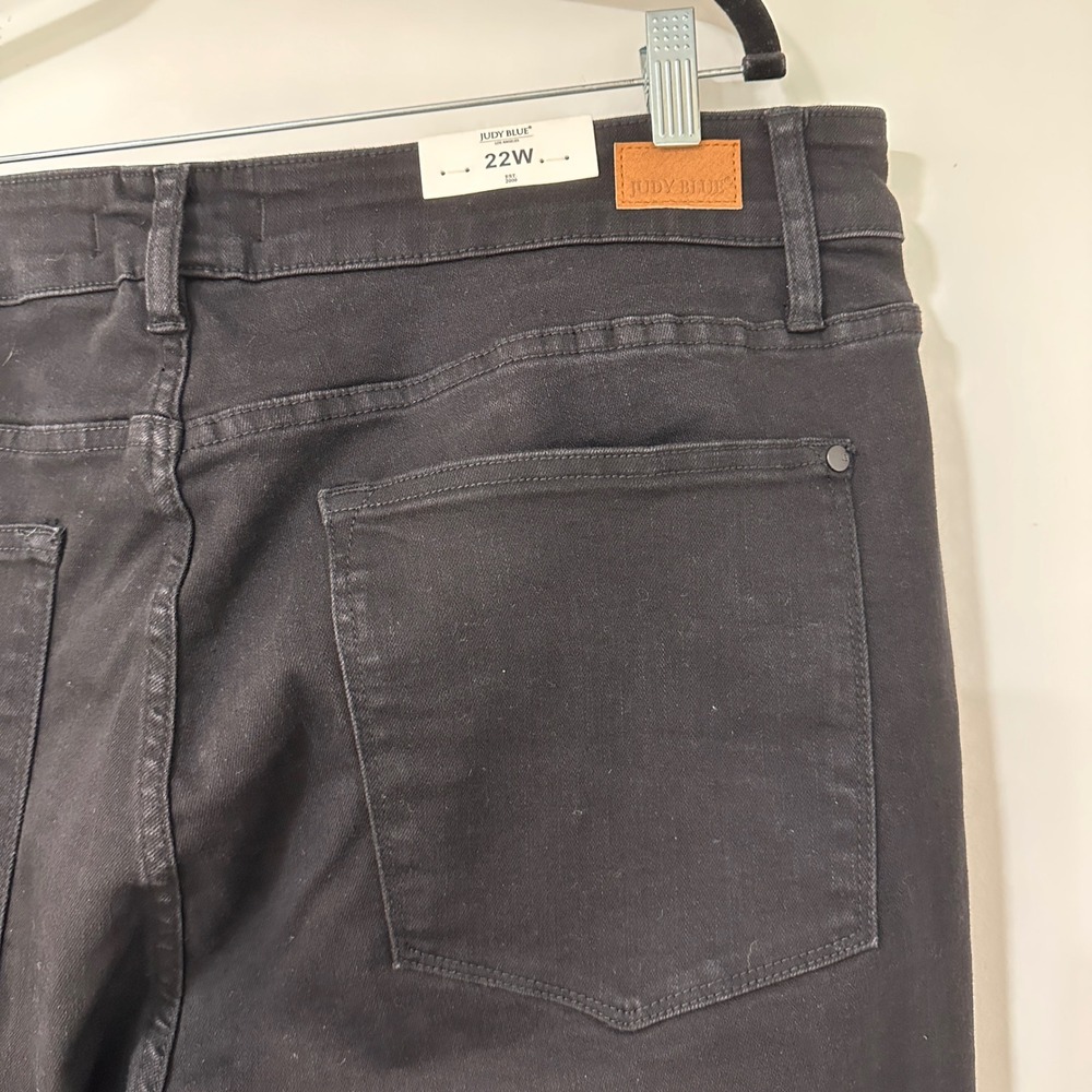 Judy Blue Capri Fit Jeans Womens 22W Black Mid Rise Stretch JB88239 - Picture 5 of 13